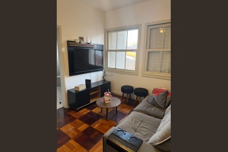 Sala de apartamento para alugar com 2 quartos, 70m² em Menino Deus, Porto Alegre