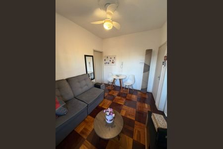 Sala de apartamento para alugar com 2 quartos, 70m² em Menino Deus, Porto Alegre