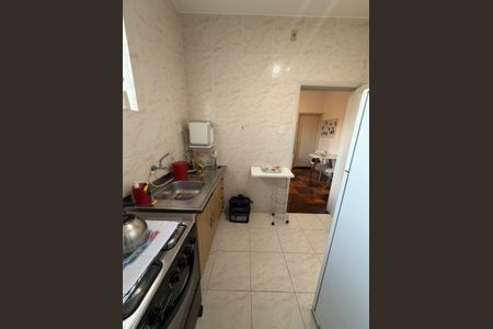 Cozinha de apartamento para alugar com 2 quartos, 70m² em Menino Deus, Porto Alegre