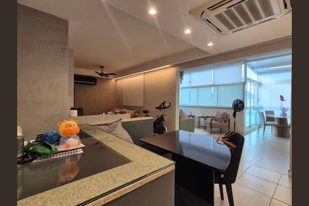 Apartamento à venda com 140m², 3 quartos e 2 vagas