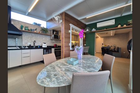 Apartamento à venda com 140m², 3 quartos e 2 vagas
