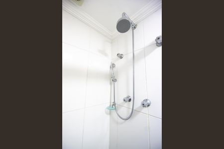 Apartamento para alugar com 57m², 2 quartos e 1 vagaChuveiro