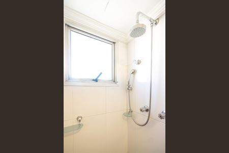 Apartamento para alugar com 57m², 2 quartos e 1 vagaChuveiro