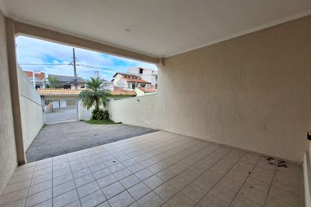 Casa para alugar com 212m², 4 quartos e 5 vagas Casa para alugar com 212m², 4 quartos e 5 vagasGaragem