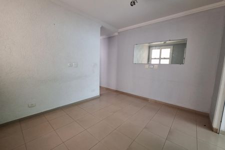 Casa para alugar com 212m², 4 quartos e 5 vagas Casa para alugar com 212m², 4 quartos e 5 vagasSala de Jantar