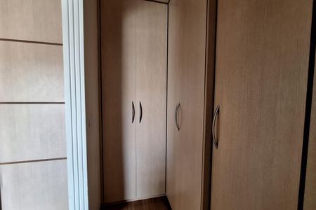 Casa para alugar com 212m², 4 quartos e 5 vagas Casa para alugar com 212m², 4 quartos e 5 vagasCloset