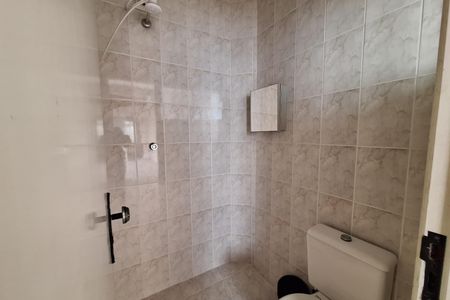 Casa para alugar com 212m², 4 quartos e 5 vagas Casa para alugar com 212m², 4 quartos e 5 vagasBanheiro