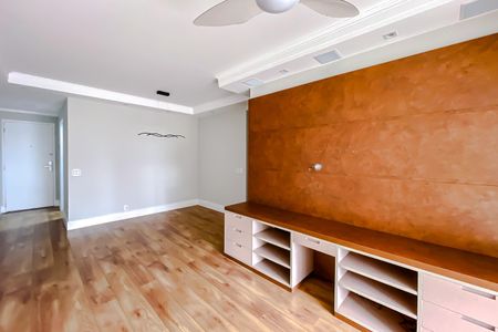 Sala de apartamento para alugar com 3 quartos, 77m² em Água Branca, São Paulo