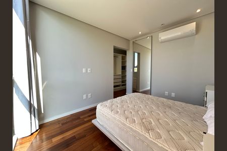 Casa para alugar com 140m², 3 quartos e 2 vagas Casa para alugar com 140m², 3 quartos e 2 vagasSuíte
