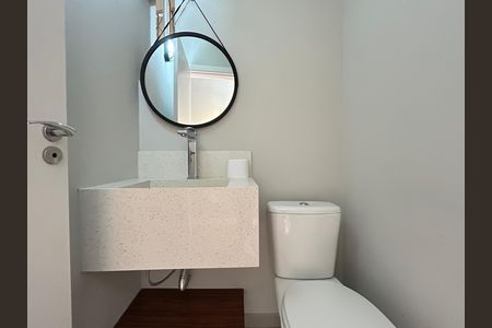 Casa para alugar com 140m², 3 quartos e 2 vagas Casa para alugar com 140m², 3 quartos e 2 vagasLavabo