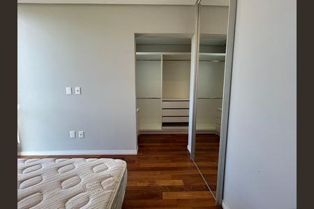 Casa para alugar com 140m², 3 quartos e 2 vagas Casa para alugar com 140m², 3 quartos e 2 vagasSuíte