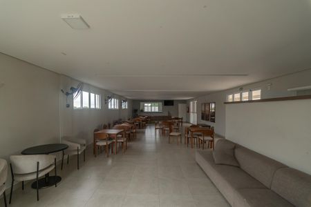 Apartamento à venda com 54m², 2 quartos e 1 vaga Apartamento à venda com 54m², 2 quartos e 1 vagaÁrea comum - Salão de festas