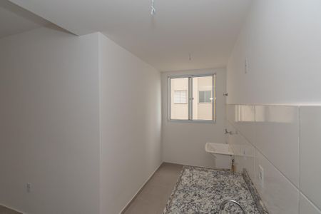 Apartamento à venda com 54m², 2 quartos e 1 vaga Apartamento à venda com 54m², 2 quartos e 1 vagaCozinha e Área de Serviço