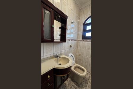 Casa para alugar com 110m², 2 quartos e 3 vagas Casa para alugar com 110m², 2 quartos e 3 vagasLavabo