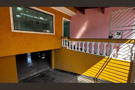 Casa para alugar com 110m², 2 quartos e 3 vagas Casa para alugar com 110m², 2 quartos e 3 vagasGaragem