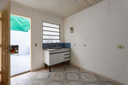 Cozinha de casa para alugar com 1 quarto, 70m² em Parque Pinheiros, Taboão da Serra