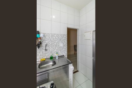 Cozinha de apartamento para alugar com 1 quarto, 50m² em Brás de Pina, Rio de Janeiro