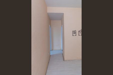 Sala de apartamento para alugar com 1 quarto, 50m² em Brás de Pina, Rio de Janeiro