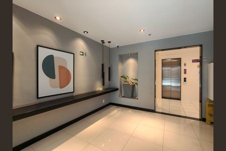 Apartamento à venda com 38m², 2 quartos e sem vagaFachada e portaria