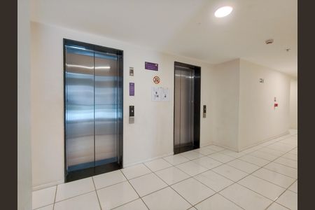Apartamento à venda com 38m², 2 quartos e sem vagaFachada e portaria