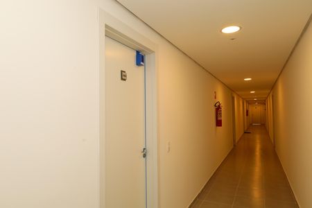 Apartamento à venda com 38m², 2 quartos e sem vagaÁrea comum - Saguão do andar