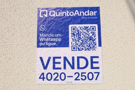Apartamento à venda com 38m², 2 quartos e sem vagaPlaca GRANDE instalada na fachada do condomínio dia 09.07.2026 - Código da placa: UKLP-586