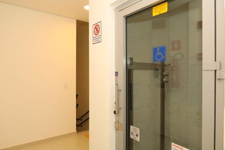 Apartamento à venda com 38m², 2 quartos e sem vagaÁrea comum - Acessibilidade