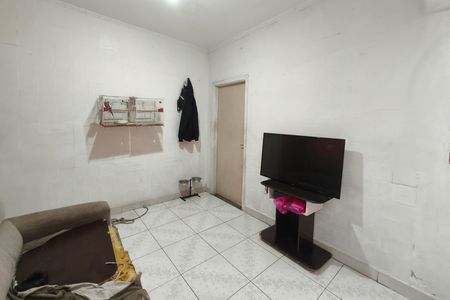 Casa à venda com 112m², 1 quarto e 4 vagas Casa à venda com 112m², 1 quarto e 4 vagasCasa 2 - Sala
