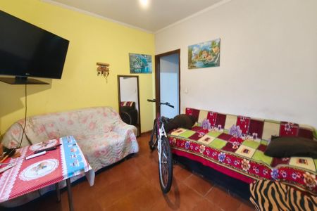 Casa à venda com 112m², 1 quarto e 4 vagas Casa à venda com 112m², 1 quarto e 4 vagasCasa 3 - Sala