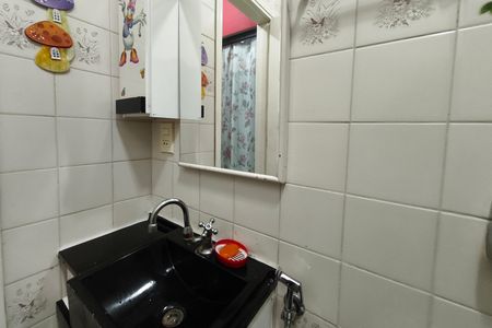 Casa à venda com 112m², 1 quarto e 4 vagas Casa à venda com 112m², 1 quarto e 4 vagasBanheiro