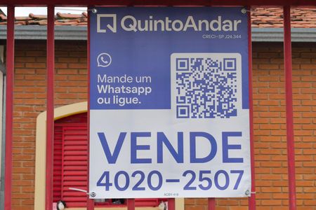 Casa à venda com 112m², 1 quarto e 4 vagas Casa à venda com 112m², 1 quarto e 4 vagasPlaca