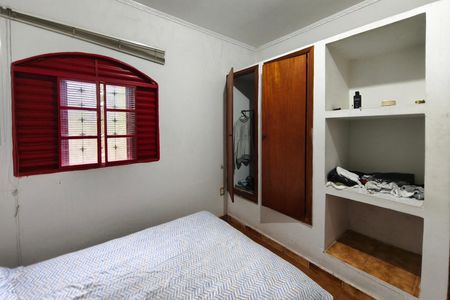 Casa à venda com 112m², 1 quarto e 4 vagas Casa à venda com 112m², 1 quarto e 4 vagasCasa 3 - Quarto