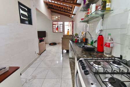 Casa à venda com 112m², 1 quarto e 4 vagas Casa à venda com 112m², 1 quarto e 4 vagasCasa 2 - Cozinha