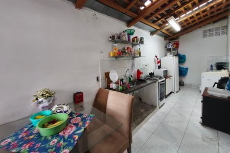 Casa à venda com 112m², 1 quarto e 4 vagas Casa à venda com 112m², 1 quarto e 4 vagasCasa 2 - Cozinha