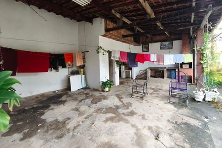 Casa à venda com 112m², 1 quarto e 4 vagas Casa à venda com 112m², 1 quarto e 4 vagasÁrea gourmet