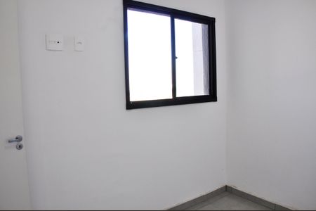 Apartamento para alugar com 43m², 2 quartos e sem vaga Apartamento para alugar com 43m², 2 quartos e sem vagaDetalhe - Quarto 01