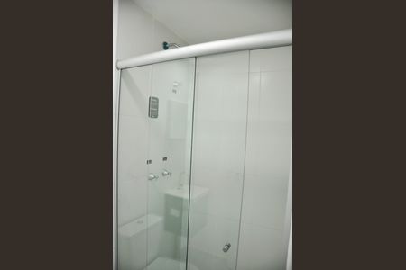 Apartamento para alugar com 43m², 2 quartos e sem vaga Apartamento para alugar com 43m², 2 quartos e sem vagaDetalhe - Banheiro Social