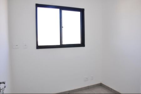 Apartamento para alugar com 43m², 2 quartos e sem vaga Apartamento para alugar com 43m², 2 quartos e sem vagaDetalhe - Quarto 02