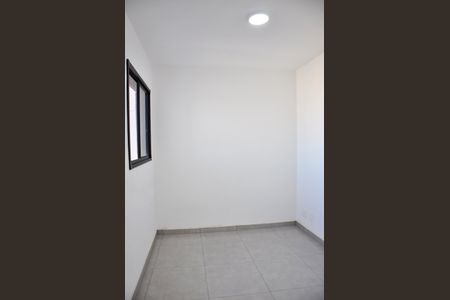 Apartamento para alugar com 43m², 2 quartos e sem vaga Apartamento para alugar com 43m², 2 quartos e sem vagaDetalhe - Quarto 01