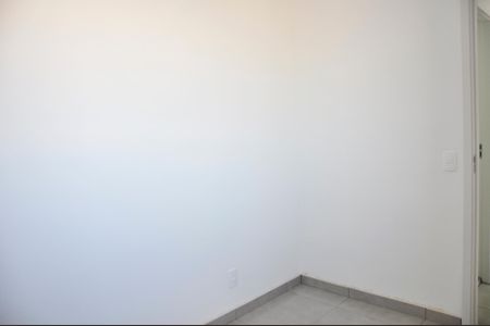 Apartamento para alugar com 43m², 2 quartos e sem vaga Apartamento para alugar com 43m², 2 quartos e sem vagaDetalhe - Quarto 01
