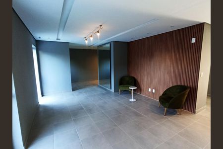 Apartamento para alugar com 43m², 2 quartos e sem vaga Apartamento para alugar com 43m², 2 quartos e sem vagaHall de entrada
