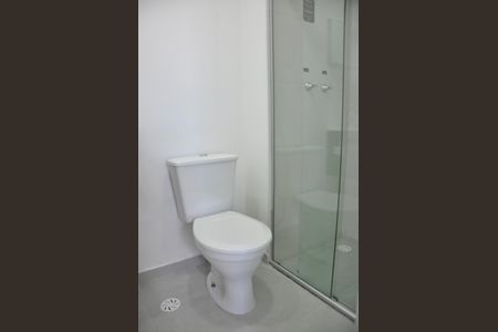 Apartamento para alugar com 43m², 2 quartos e sem vaga Apartamento para alugar com 43m², 2 quartos e sem vagaDetalhe - Banheiro Social