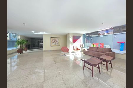 Hall de entrada  de apartamento à venda com 3 quartos, 120m² em Funcionários, Belo Horizonte