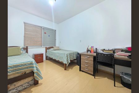 Quarto Suíte  de apartamento à venda com 3 quartos, 120m² em Funcionários, Belo Horizonte