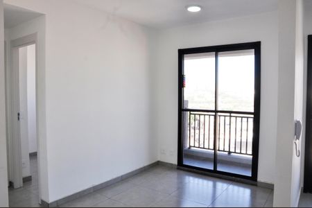 Detalhe - Sala de apartamento para alugar com 2 quartos, 43m² em Vila dos Remedios, São Paulo