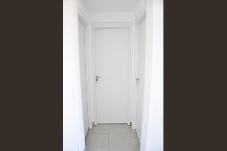 Apartamento para alugar com 43m², 2 quartos e sem vaga Apartamento para alugar com 43m², 2 quartos e sem vagaDetalhe - Corredor Quartos