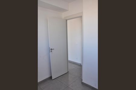 Apartamento para alugar com 43m², 2 quartos e sem vaga Apartamento para alugar com 43m², 2 quartos e sem vagaDetalhe - Quarto 02