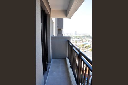 Apartamento para alugar com 43m², 2 quartos e sem vaga Apartamento para alugar com 43m², 2 quartos e sem vagaDetalhe - Varanda Sala