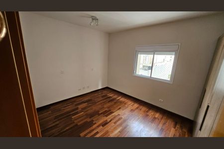 Quarto de apartamento à venda com 4 quartos, 182m² em Campestre, Santo André
