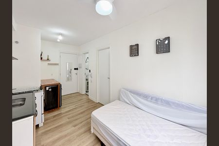 Sala de apartamento para alugar com 1 quarto, 24m² em Santo Amaro, São Paulo